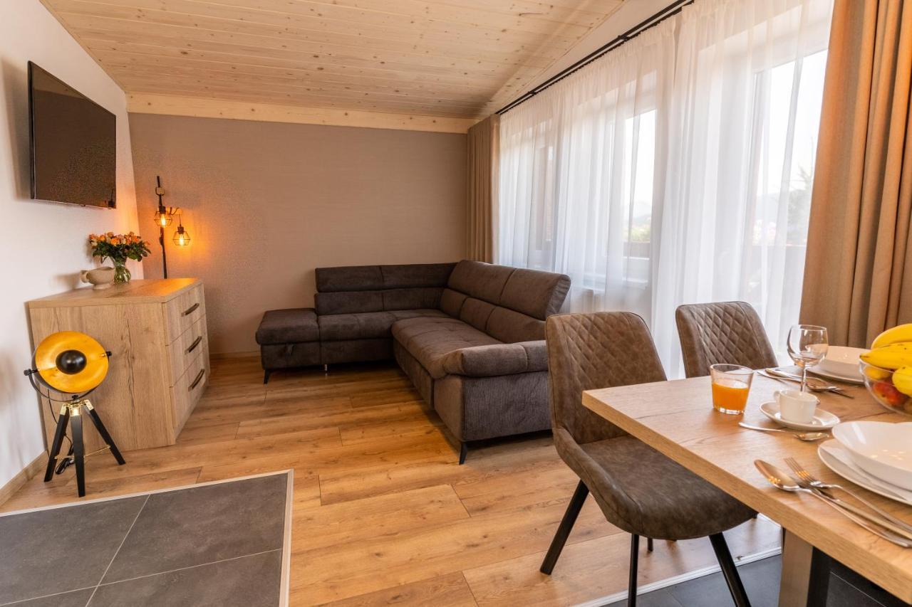 Villa Gloria Rooms & Apartments Доновали Екстериор снимка