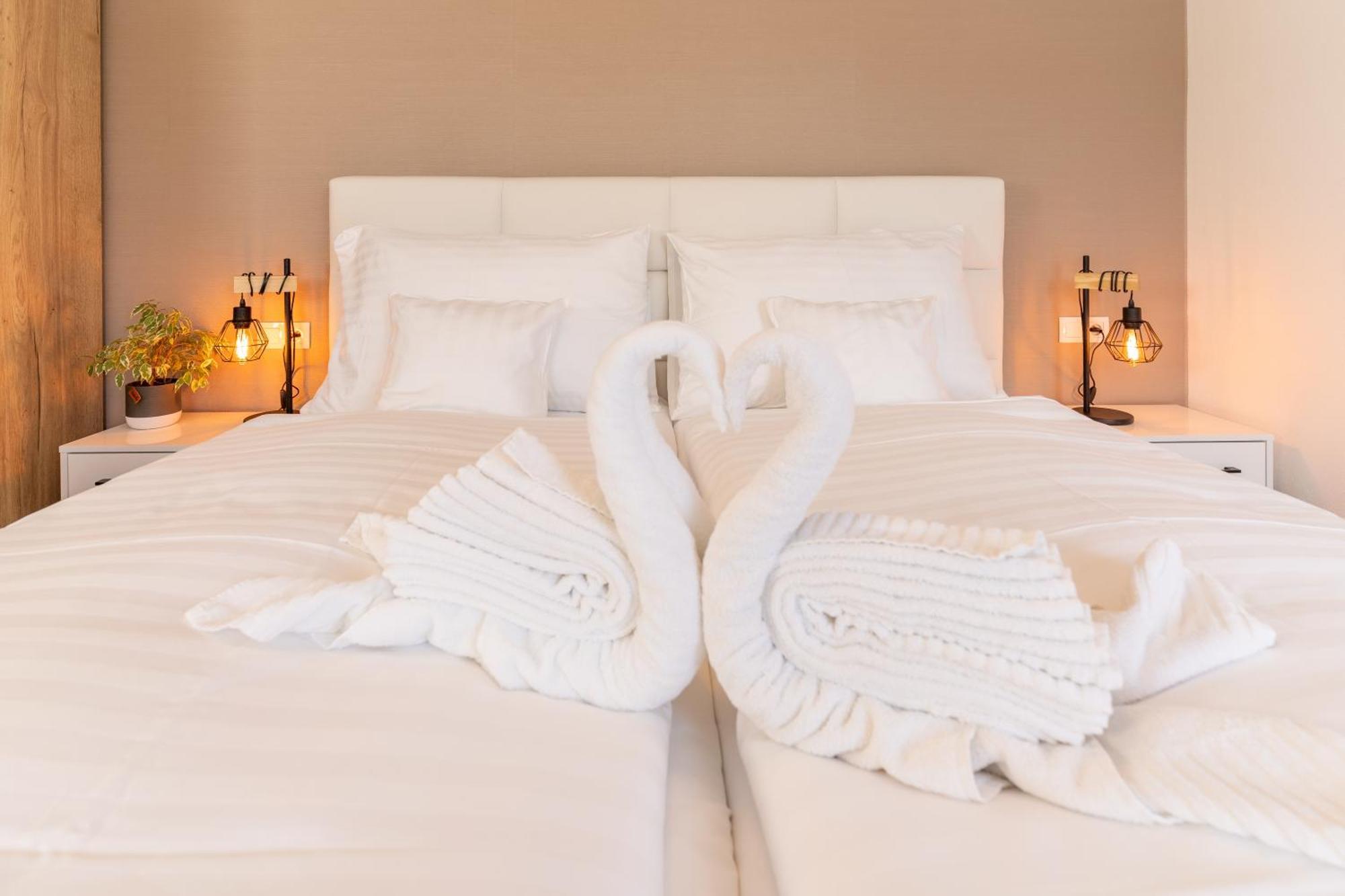Villa Gloria Rooms & Apartments Доновали Стая снимка