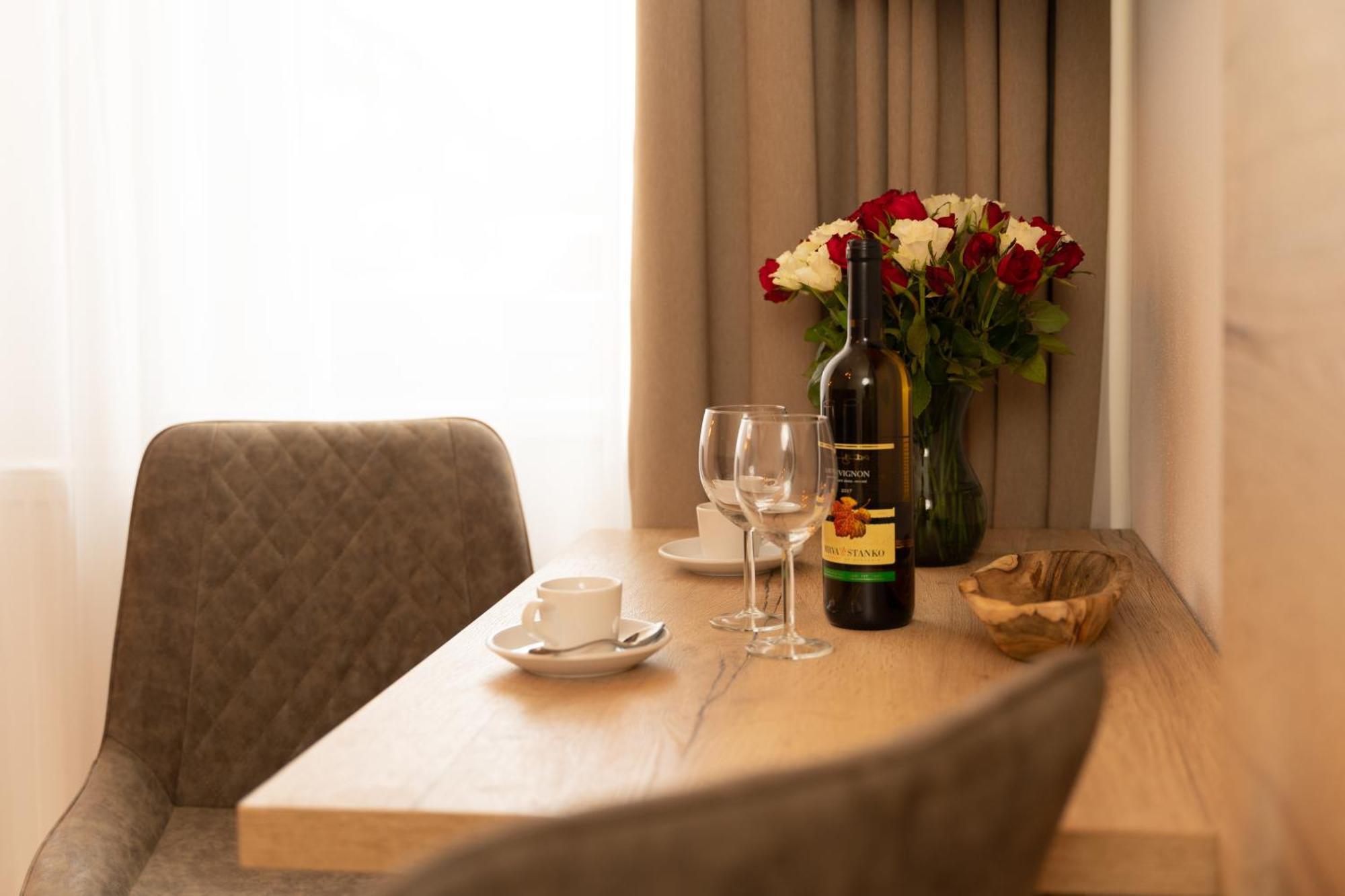 Villa Gloria Rooms & Apartments Доновали Стая снимка